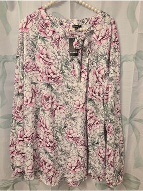 Torrid White and Pink Floral Long Sleeve Top